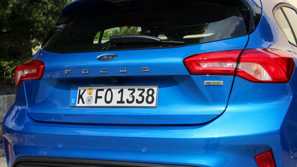 FORD FOCUS