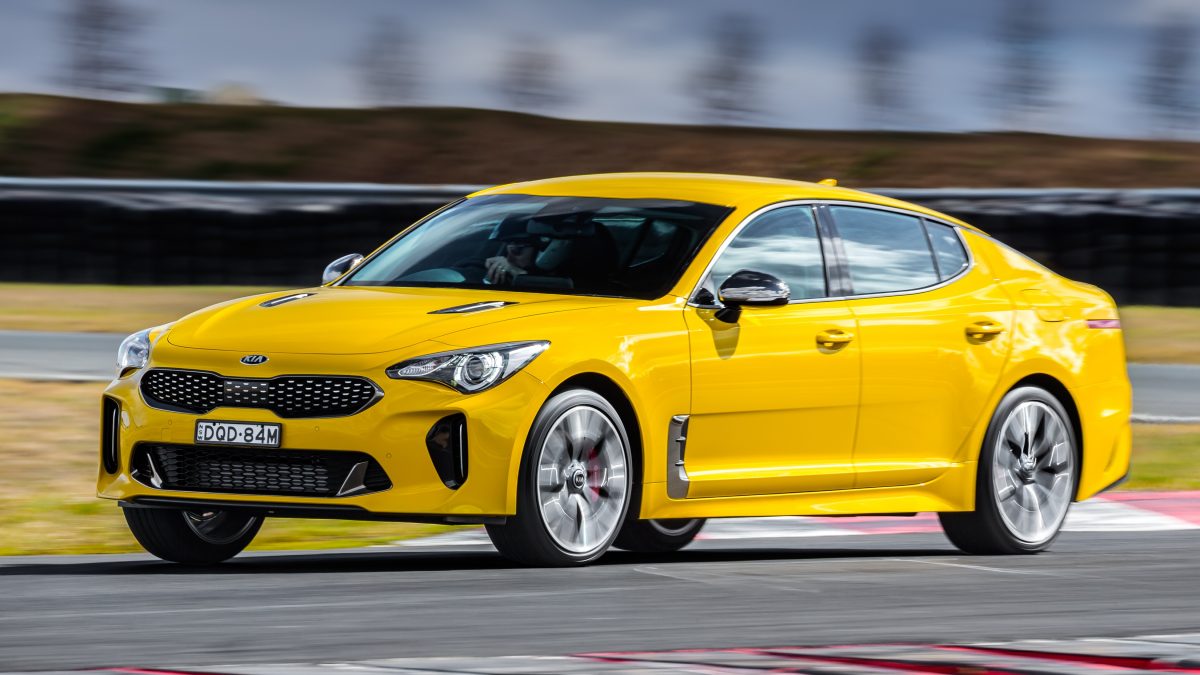 KIA STINGER