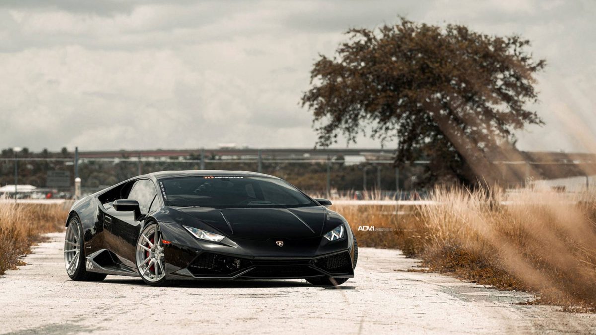 LAMBORGHINI HURACÁN
