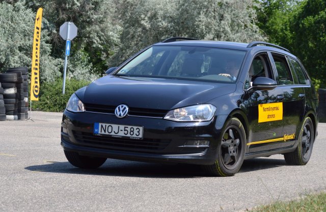 Ingyenes vezetéstechnikai képzés a nyárra!