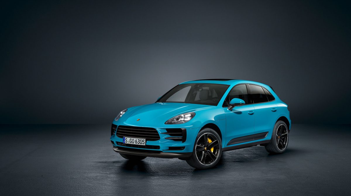 PORSCHE MACAN