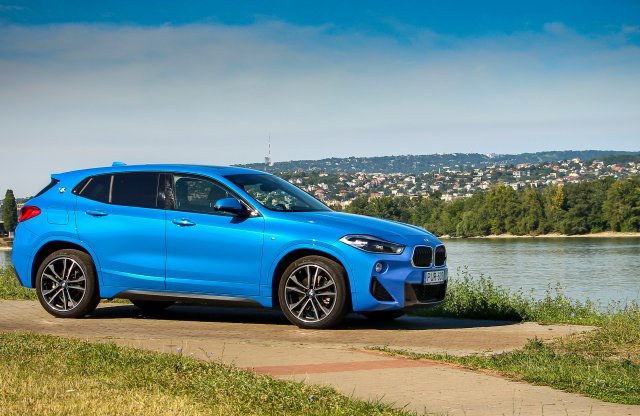 Vérbeli BMW, húszdével is – BMW X2