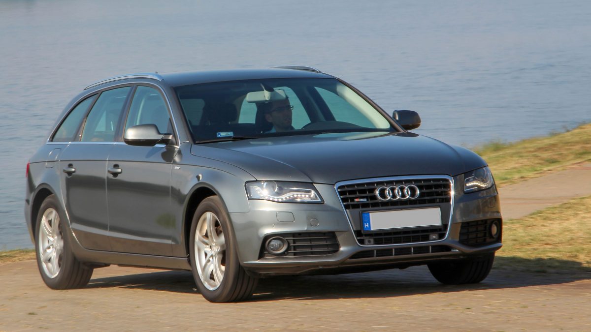 AUDI A4