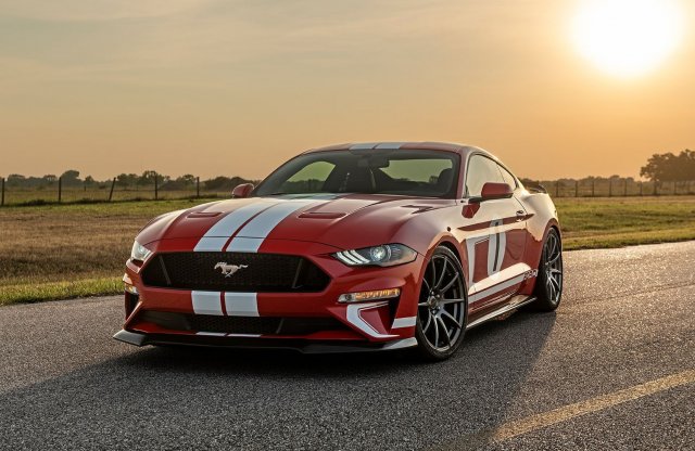 Jubileumi Mustang 808 lóerővel