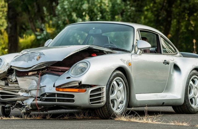 Törött Porsche 959 olcsón eladó!