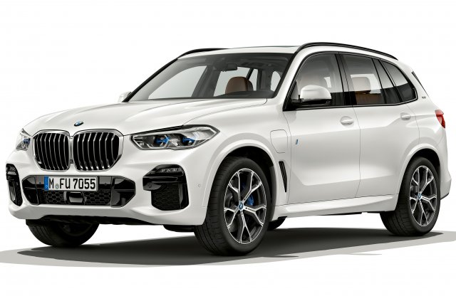 Sorhat és hibrid hajtás. Itt a konnektoros BMW-k új generációja!