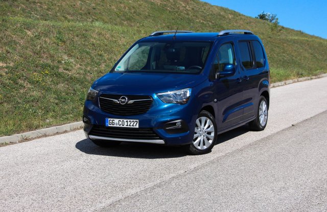 Ne csak teherautóként gondolj rá – Opel Combo Life menetpróba