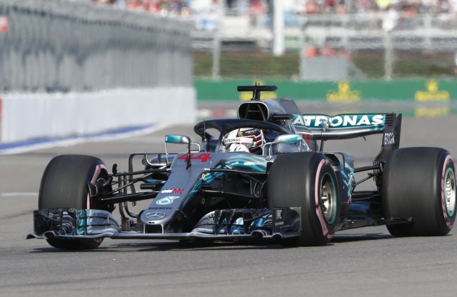 Ismét csúfot űzött a versenyzésből a Formula 1!