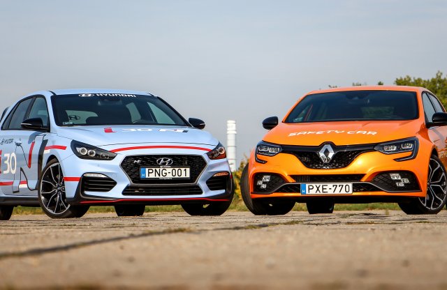 Perzselő mérkőzés – i30 N vs. Megane R.S.