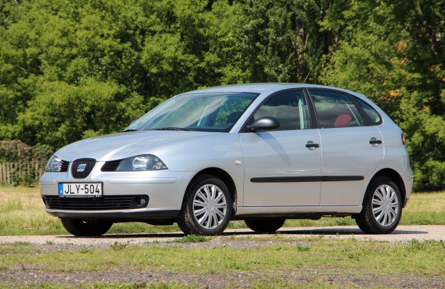 12 év után se tölts hulladék olajat az Ibizába!