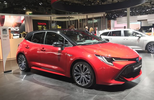 Több modellt is pótol az új Toyota Corolla