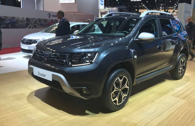 150 lóerős turbómotort villantott a Dacia Duster Párizsban