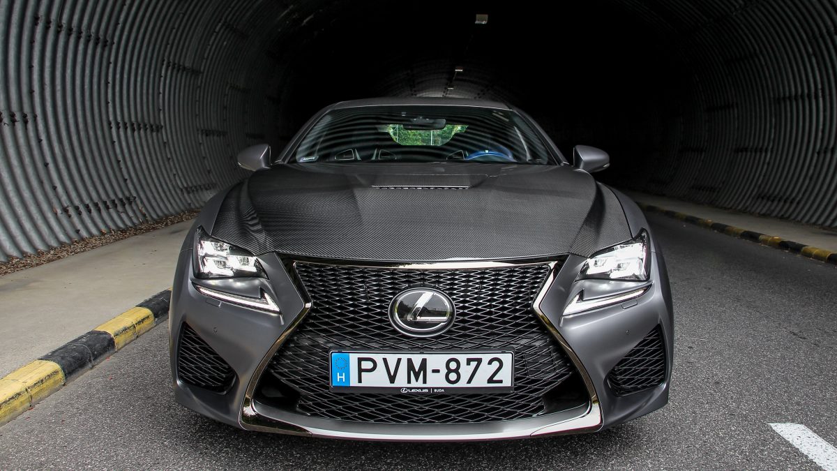 LEXUS RC-F