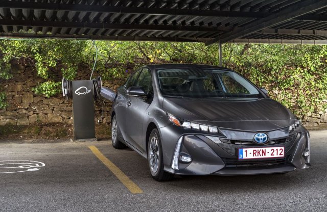 Radikális CO2 csökkentést szavazott meg az EU 2030-ra!