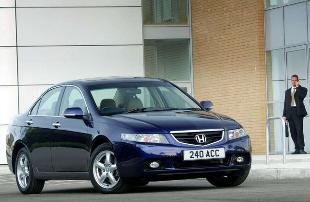 Milyen olaj való egy 15 éves Honda Accordba