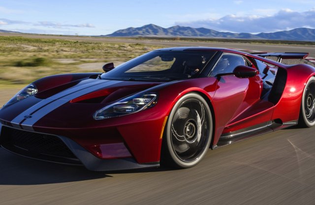 Repetázhatunk a Ford GT-ből!