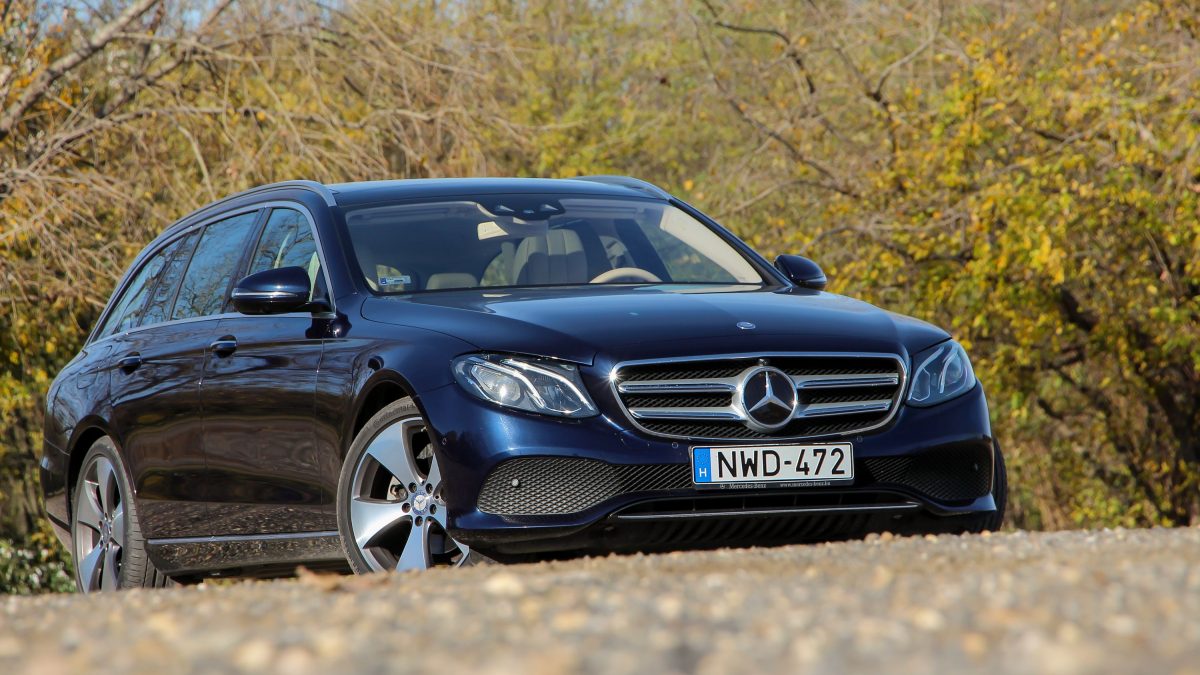 MERCEDES-BENZ E-OSZTÁLY