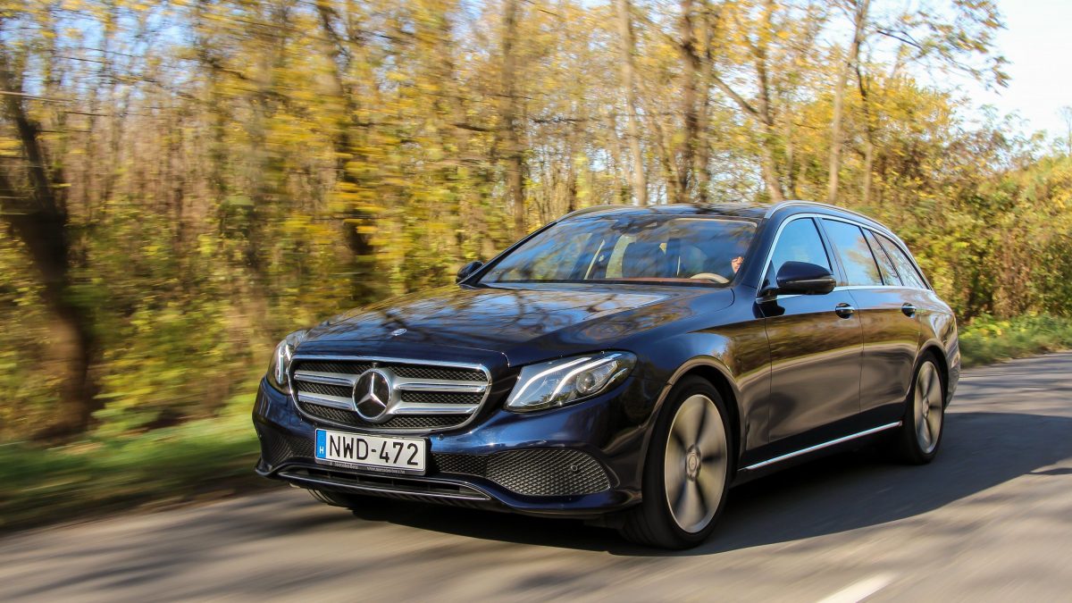 MERCEDES-BENZ E-OSZTÁLY