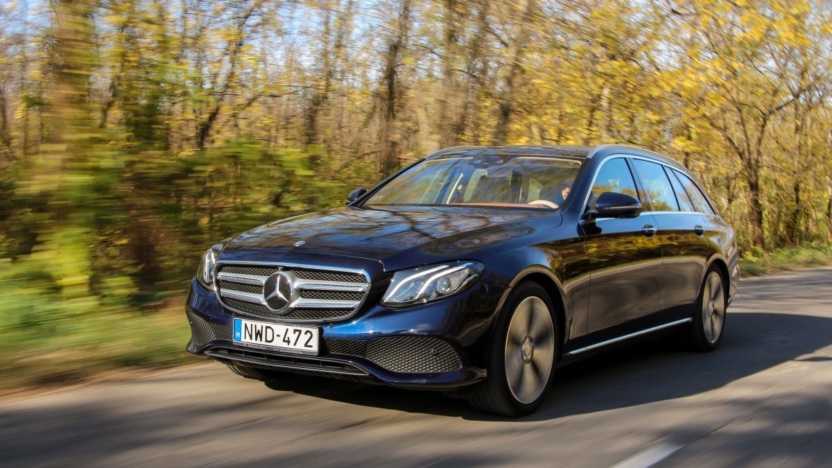 MERCEDES-BENZ E-OSZTÁLY