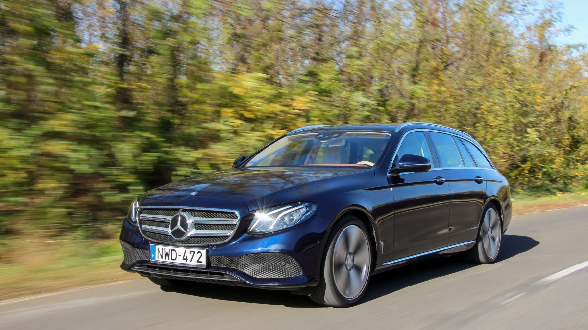 MERCEDES-BENZ E-OSZTÁLY