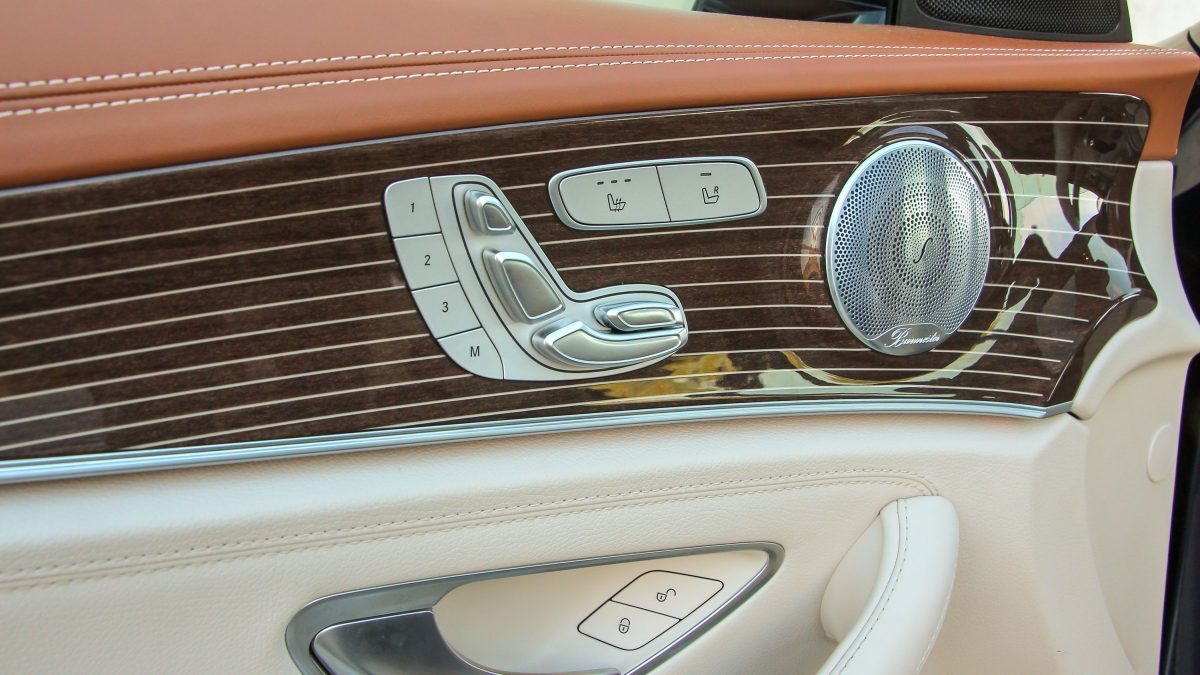 MERCEDES-BENZ E-OSZTÁLY