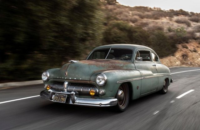 Tesla hajtáslánccal született újjá egy 69 éves Mercury