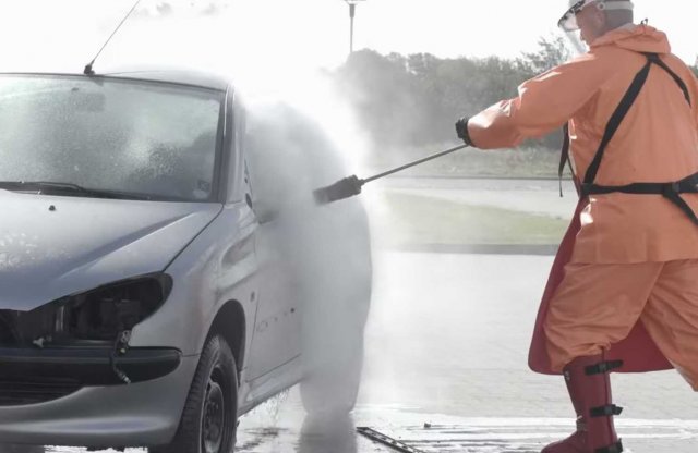 Ilyen egy alapos autómosás, kosz biztosan nem maradt