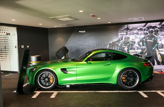 3,5 milliárd forintból nyílik autószalon Budaörsön