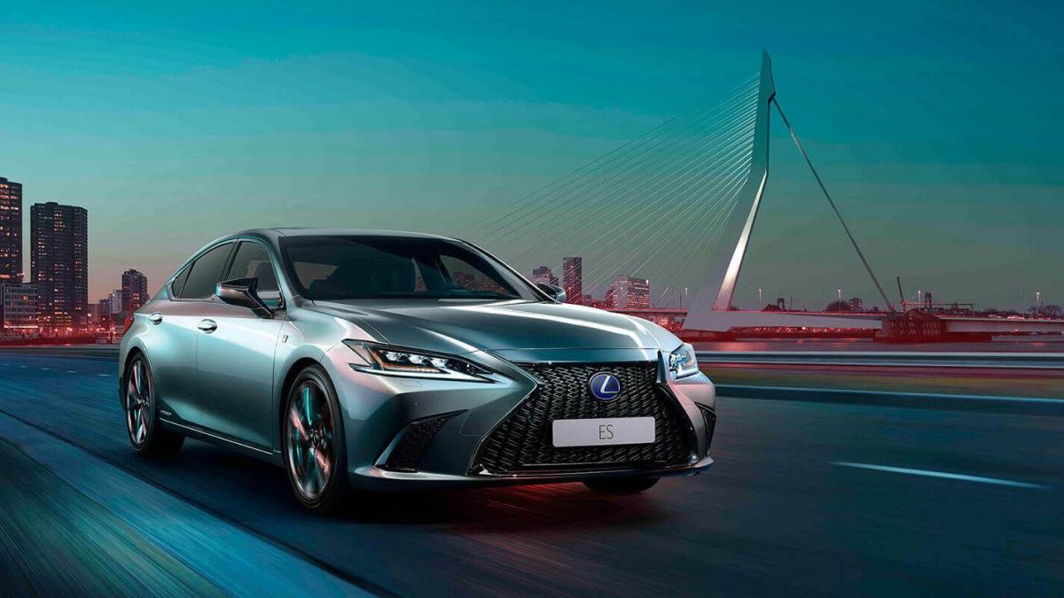 LEXUS ES