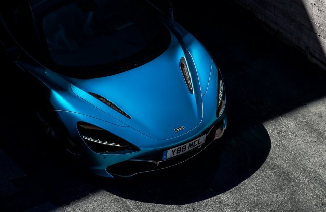 Kabrió érkezik a McLaren kínálatába