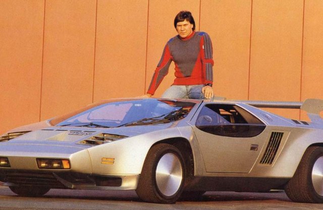 Vadászgép utcára, 40 évvel ezelőttről - Vector W2