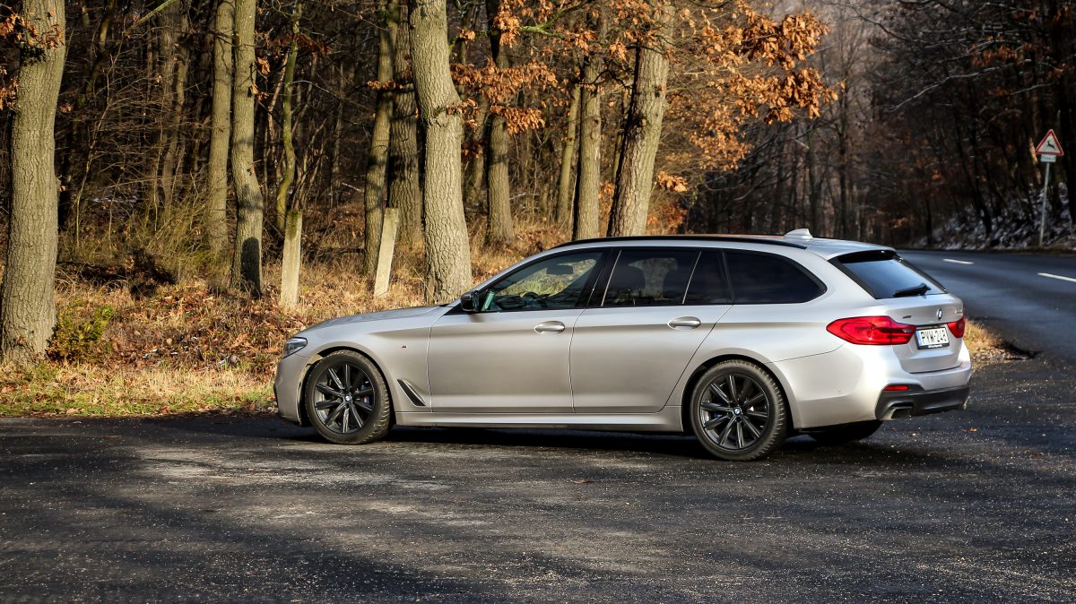 BMW 5-ÖS SOROZAT