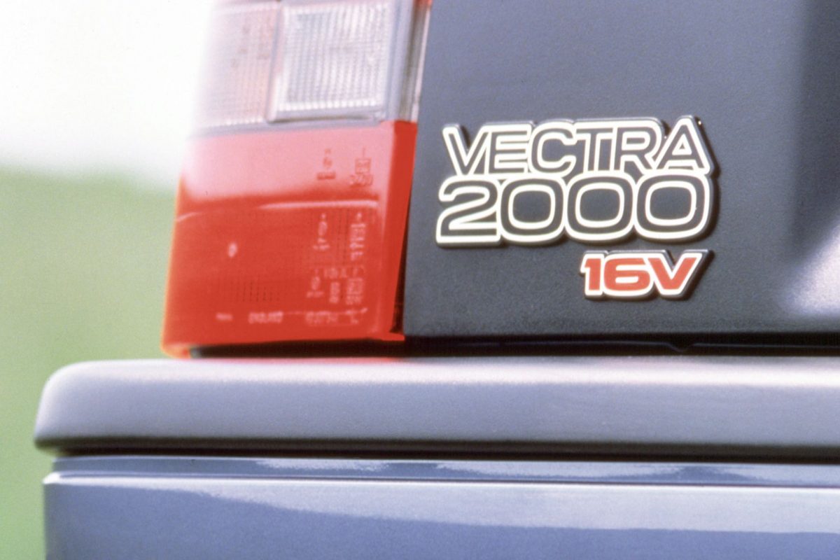 OPEL VECTRA