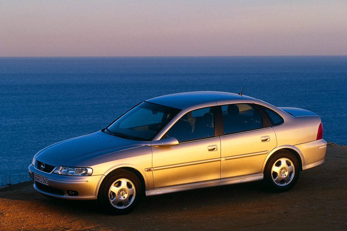 OPEL VECTRA
