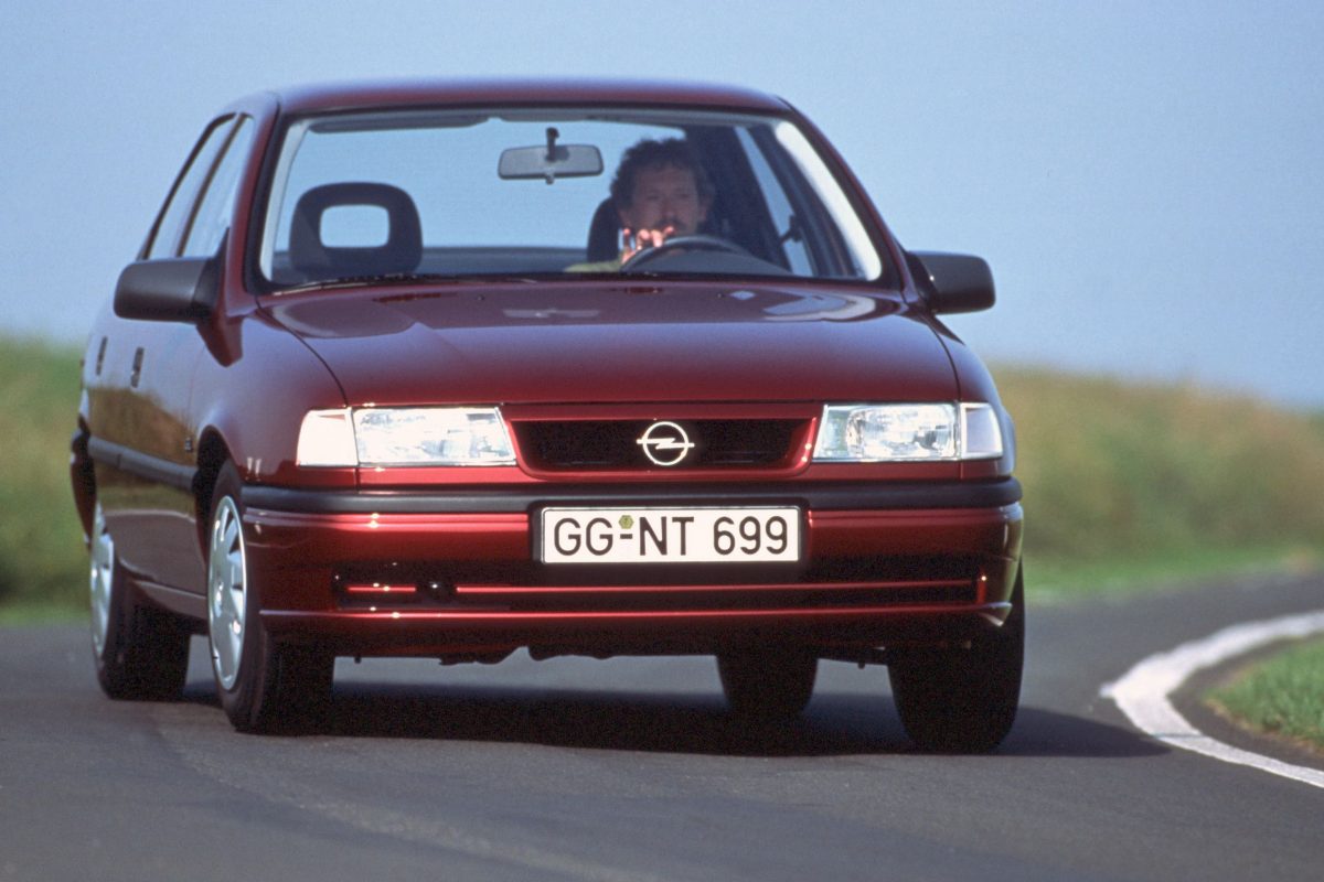 OPEL VECTRA