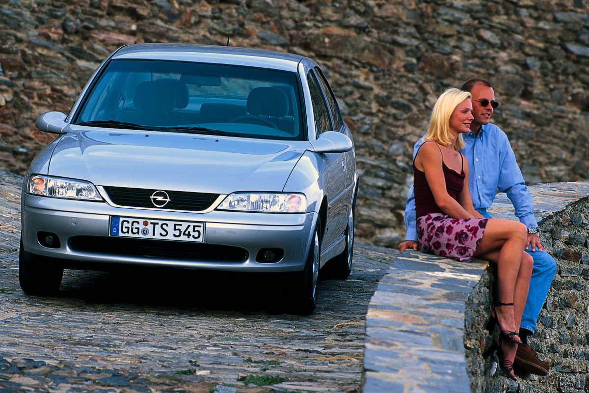 OPEL VECTRA