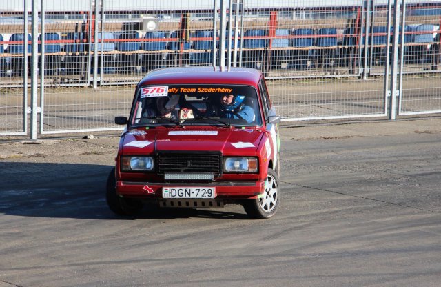 Megmentették a Szilveszter Ralimat a Ladák!