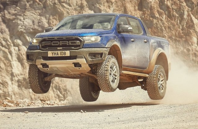 Mustang szívet kaphat a Ford Ranger Raptor
