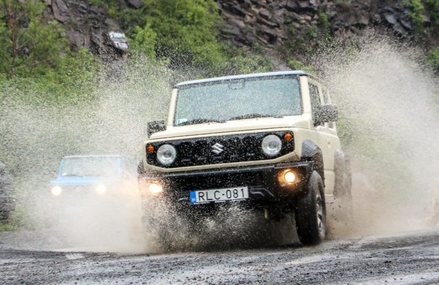 Autóra szavazhatsz, üdülést és AMTS belépőt nyerhetsz
