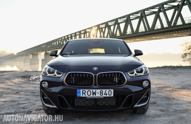 Nyugtatókon él – BMW X2 M35i
