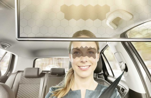 A Bosch feltalálta az átlátszó napellenzőt