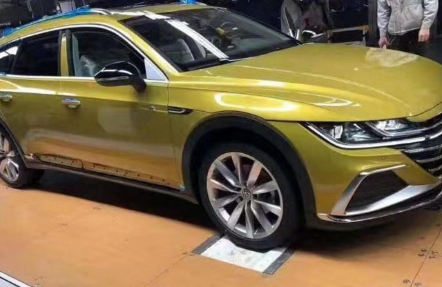 Kínában kapták lencsevégre a Volkswagen Arteon kombit