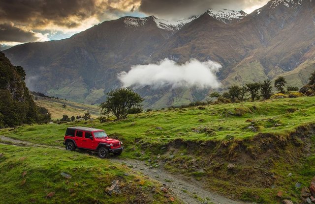 Néma sziklamászást ígér a Jeep