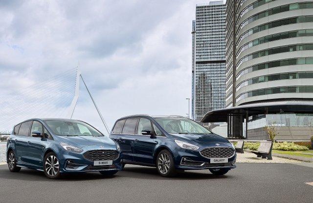 Jönnek a Ford hibrid egyterűi!