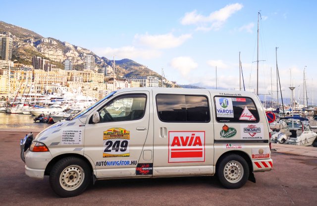 Afrikában ez a Toyota Hiace is átlépte az egymilliomodik km-t