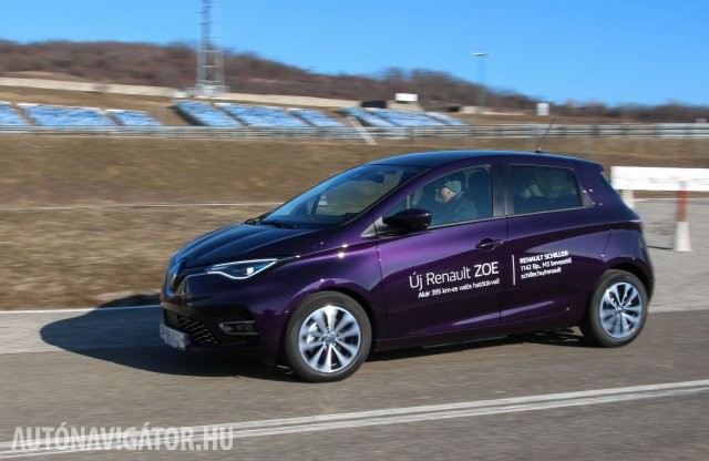 3 millió forint kedvezménnyel eléggé élhető az új Renault Zoe