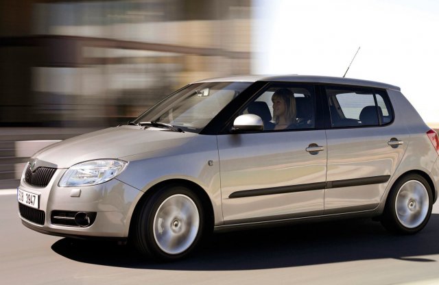 Milyen olajat kapjon egy 10 év körüli Skoda Fabia?