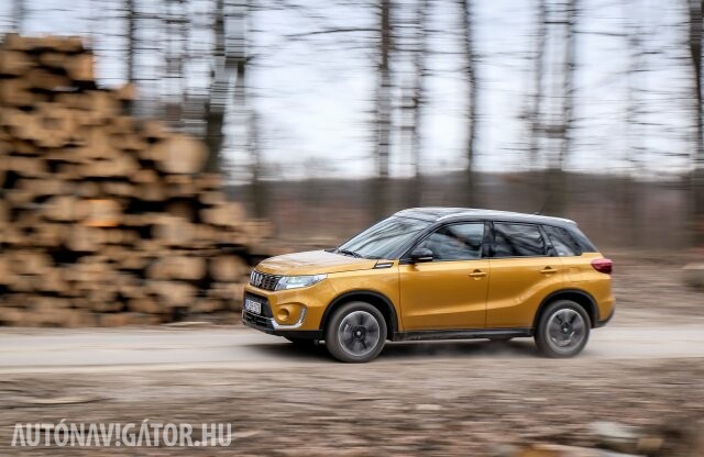 Hibriddé vált a kedvenc autónk – Kipróbáltuk az új Vitarát!