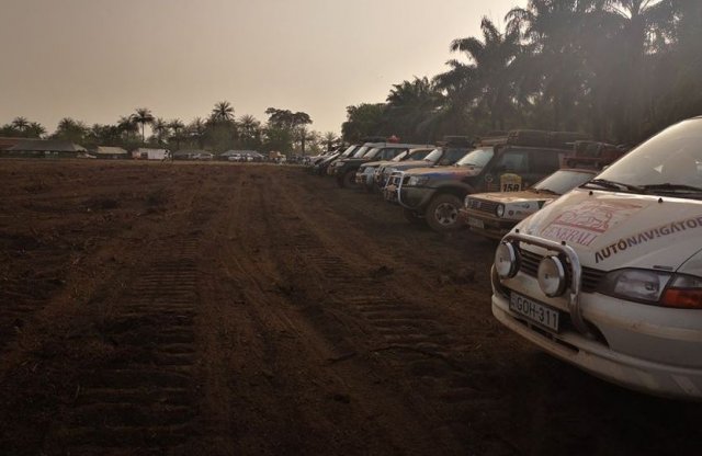 Valutahiányt okozott a Budapest-Bamako autóvására Freetownban