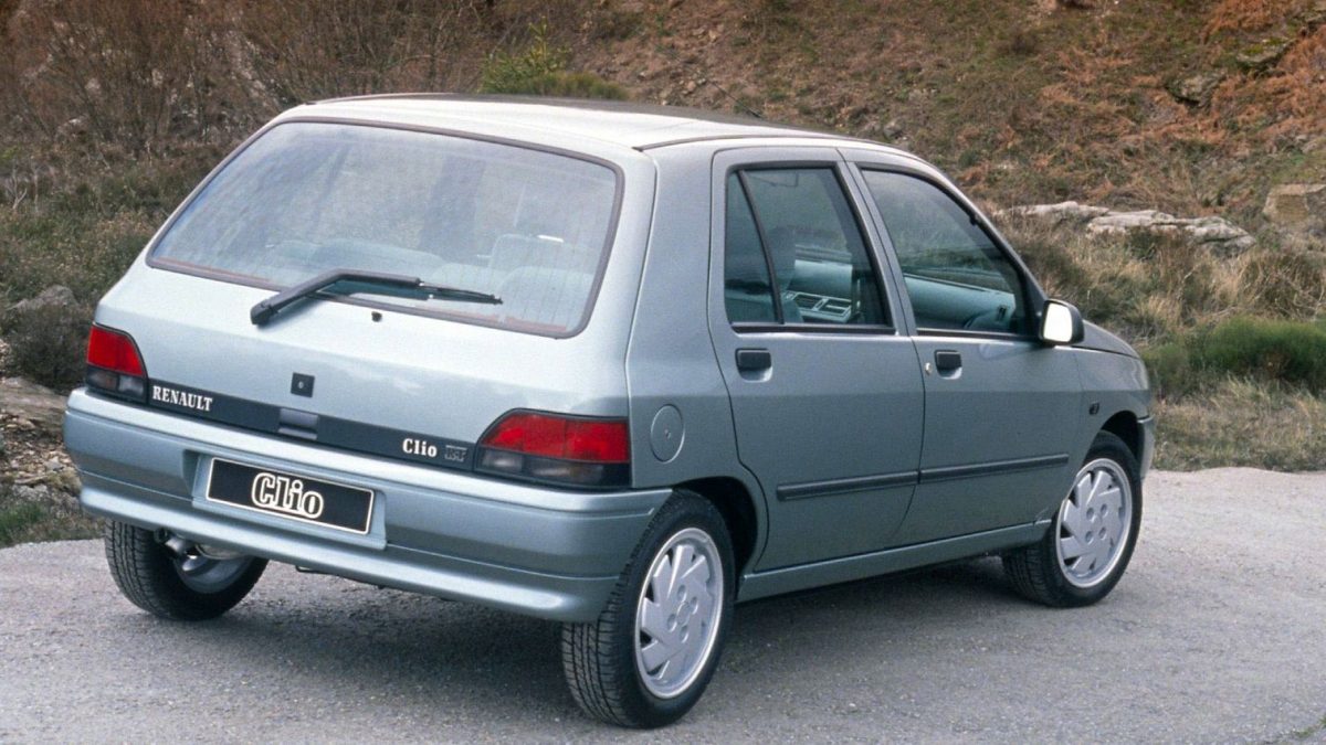 RENAULT CLIO
